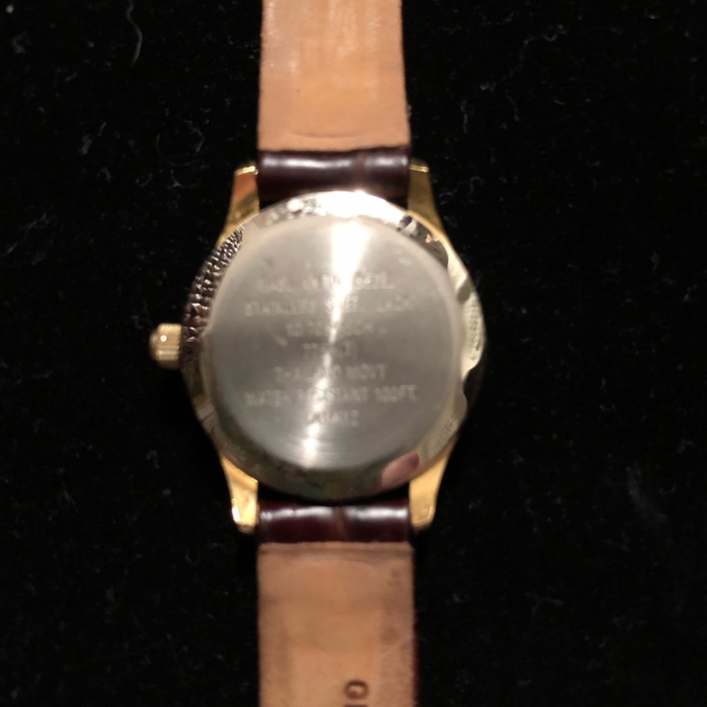 Watch - Picture 2 of 3